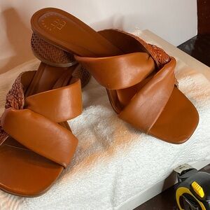 Vince Camuto Tan Heeled Sandals